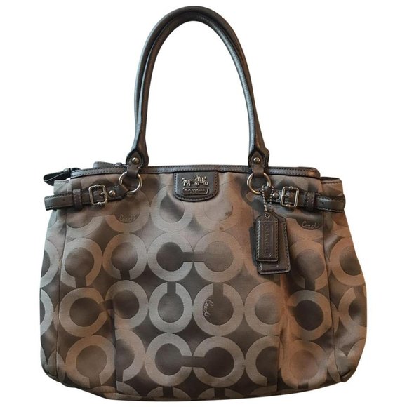 Coach Handbags - COACH XL Silver Jacquard Fabric Shoulder Bag